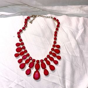 Statement necklace